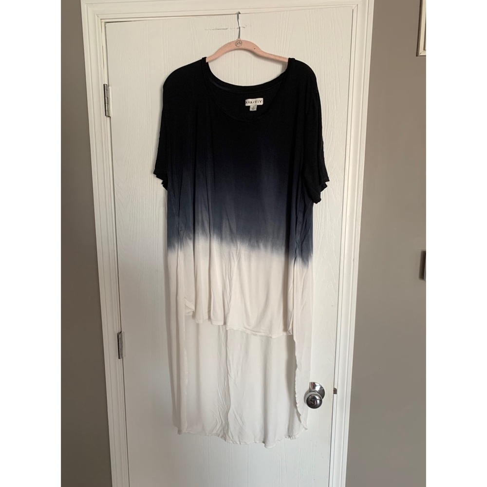 Ava & Viv Plus Size Faded High Low T-shirt